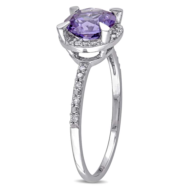 Miadora 10k Gold 1 3/5ct TGW Created Alexandrite and Diamond Accent Ring