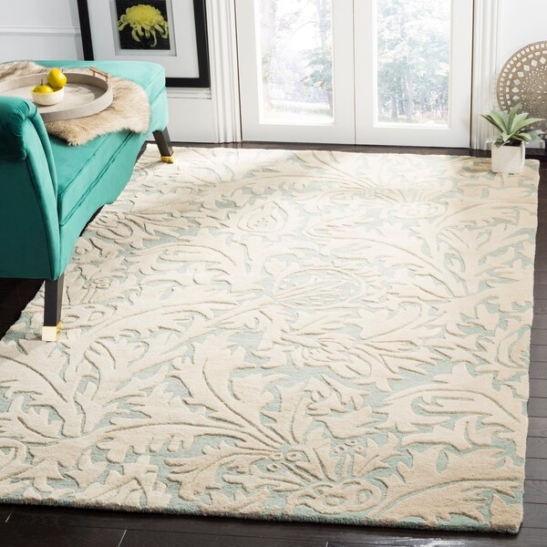 Safavieh Handmade Bliss Beige/ Blue New Zealand Wool Rug - 7'6 x 9'6