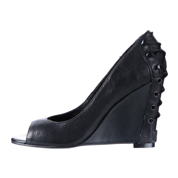 fergie wedges