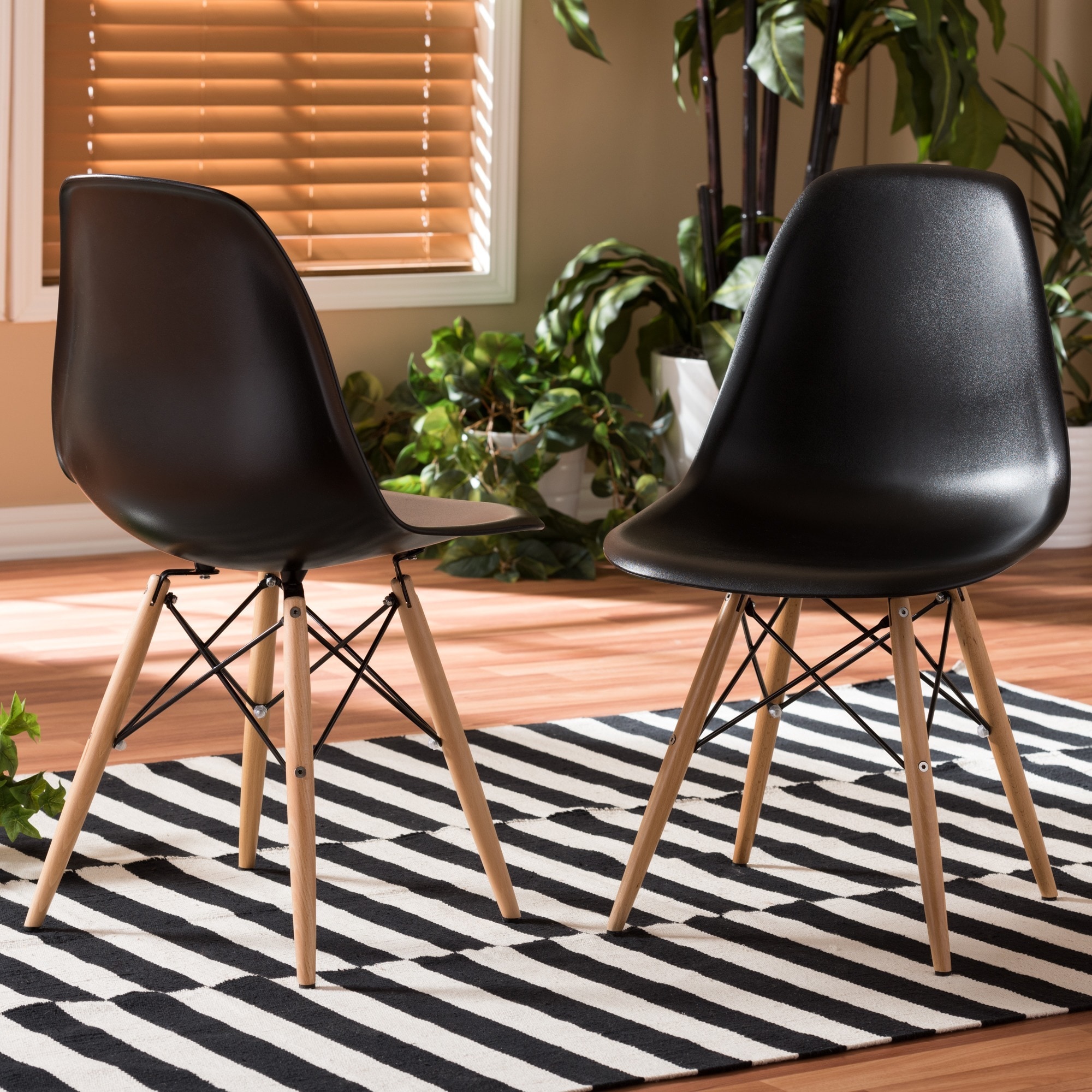 Azzo Black Plastic Mid century Modern Shell Chairs (set Of 2)