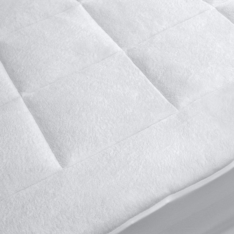 LoftWorks Microplush Extra Soft Plush Top Mattress Pad with Deep Skirt - White