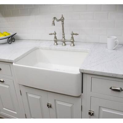 Fine Fixtures Fireclay Sutton 23.25-inch White Farmhouse Kitchen Sink