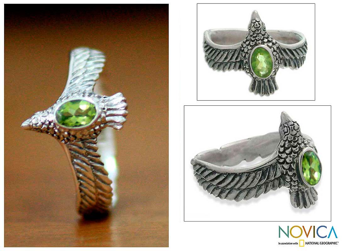 Handmade Sterling Silver Men's 'Peace Messenger' Peridot Ring