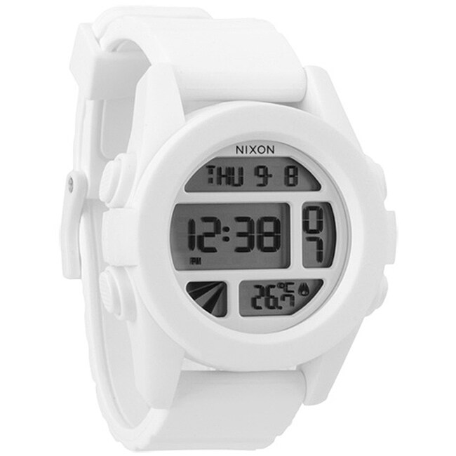 changing time on digital watch
