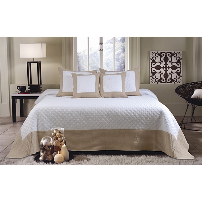 Brentwood Ivory / Taupe Quilted 3 piece Bedspread Set