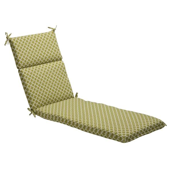 Pillow Perfect Green/ White Geometric Outdoor Chaise Lounge Cushion Overstock 6507158