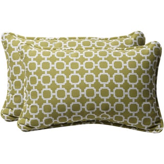 Pillow Perfect Green/ White Geometric Outdoor Toss Pillows (Set of 2)
