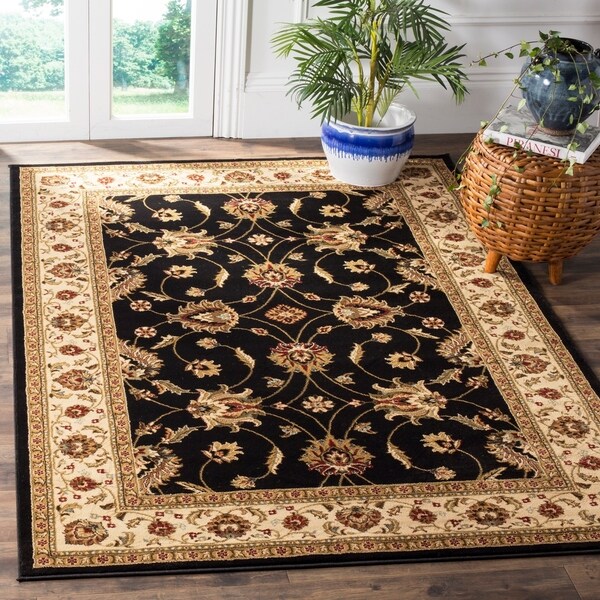 Safavieh Lyndhurst Traditional Oriental Black/ Ivory Rug - 6'7 x 9'6
