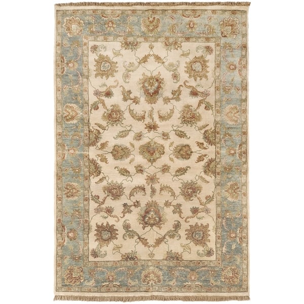 slide 2 of 8, Hand-knotted Green Hobnil Wool Area Rug - 2' x 3' - 2' x 3' 2' x 3' - Beige