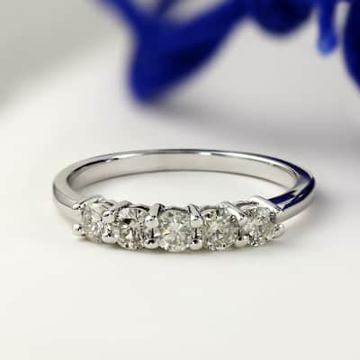 Auriya 10k Gold 1/2ctw 5-Stone Diamond Wedding Band (J-K, I1-I2)