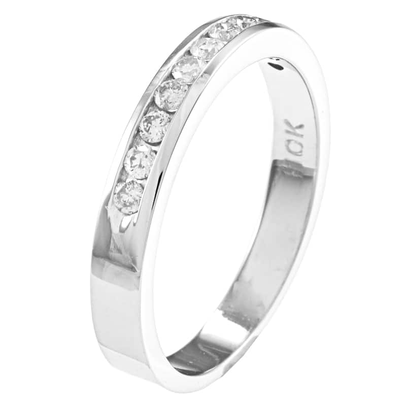 Auriya 10k Gold 1/4ctw Channel Diamond Wedding Band (J-K, I2-I3)