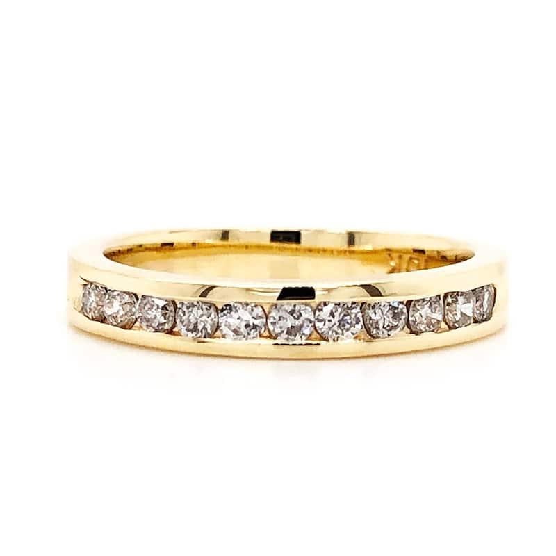 Auriya 10k Gold 1/4ctw Channel Diamond Wedding Band (J-K, I2-I3)