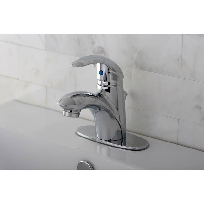 Single-handle Chrome Centerset Bathroom Faucet