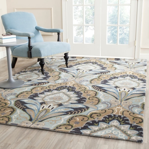 Safavieh Handmade Chatham Motif Blue New Zealand Wool Rug - 8' x 10'