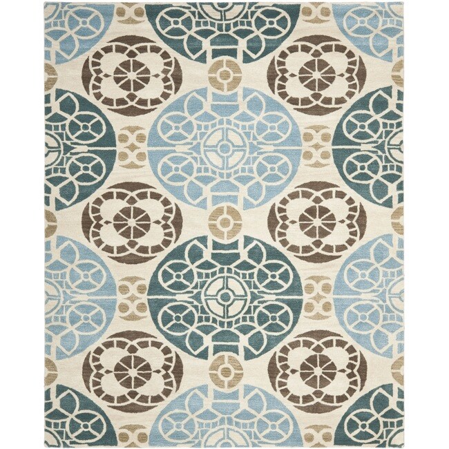 Safavieh Handmade Chatham Treasures Beige New Zealand Wool Rug - 8' x 10'