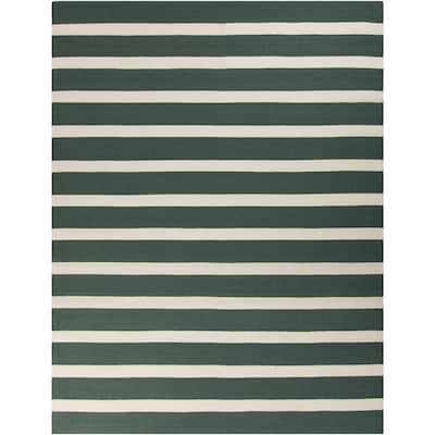 Hand-woven Green Wool Frontier Reversible Area Rug - 8' x 11' - 8' x 11'