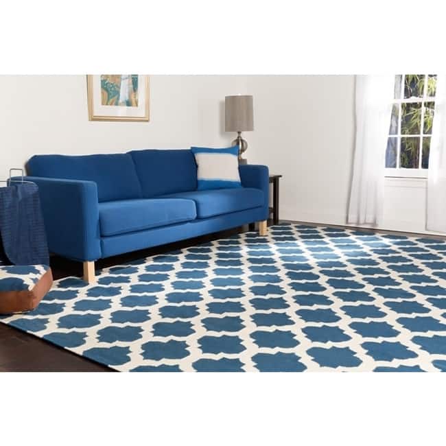 Hand-woven Blinov Blue MoroccanTrellis Flatweave Wool Area Rug