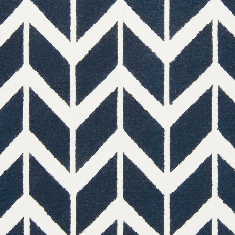 Hand-woven Navy Backoo Wool Area Rug - 8' x 11' - 8' x 11'