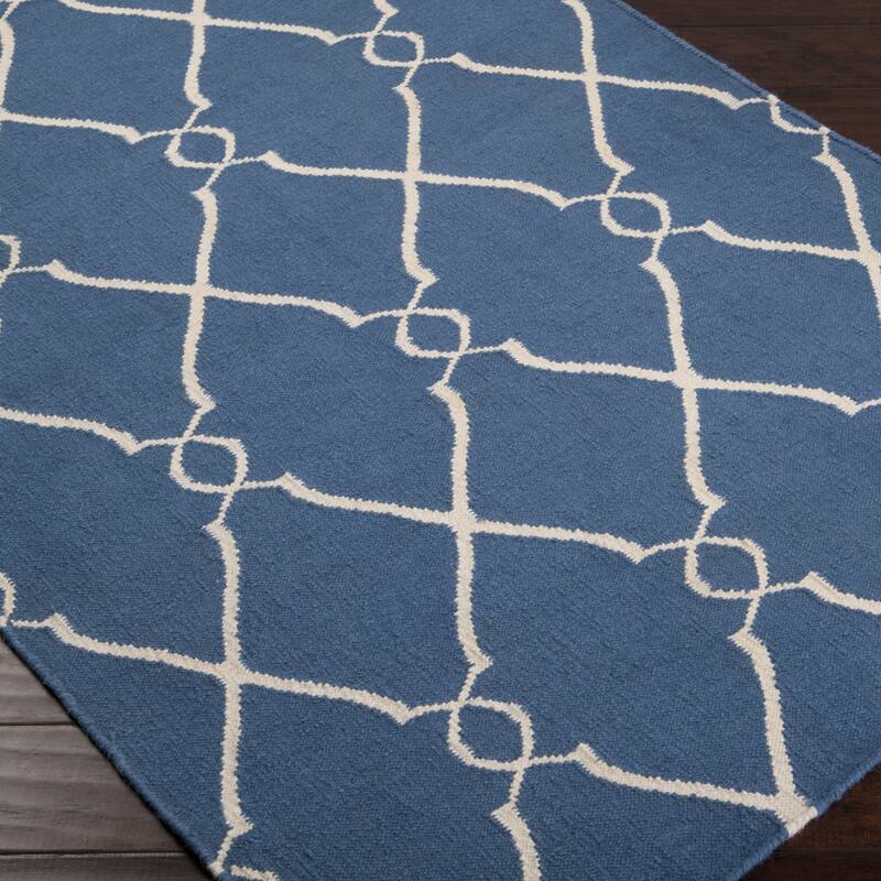Hand-woven Blue Brewer Wool Area Rug - 3'6" x 5'6"