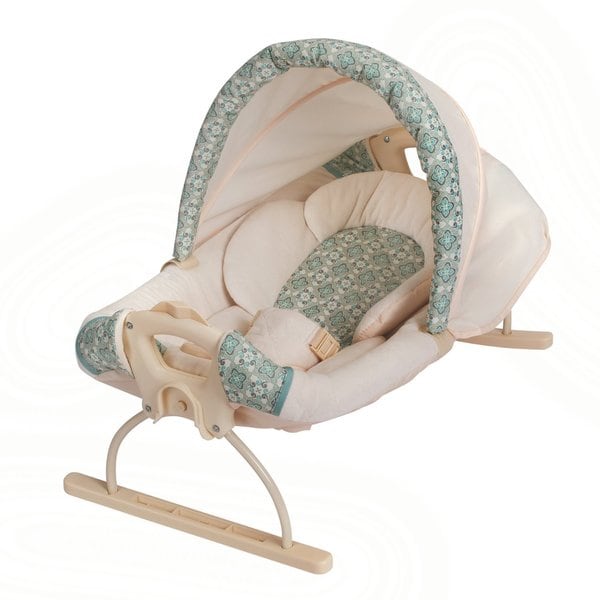 graco pack n play with cuddle cove