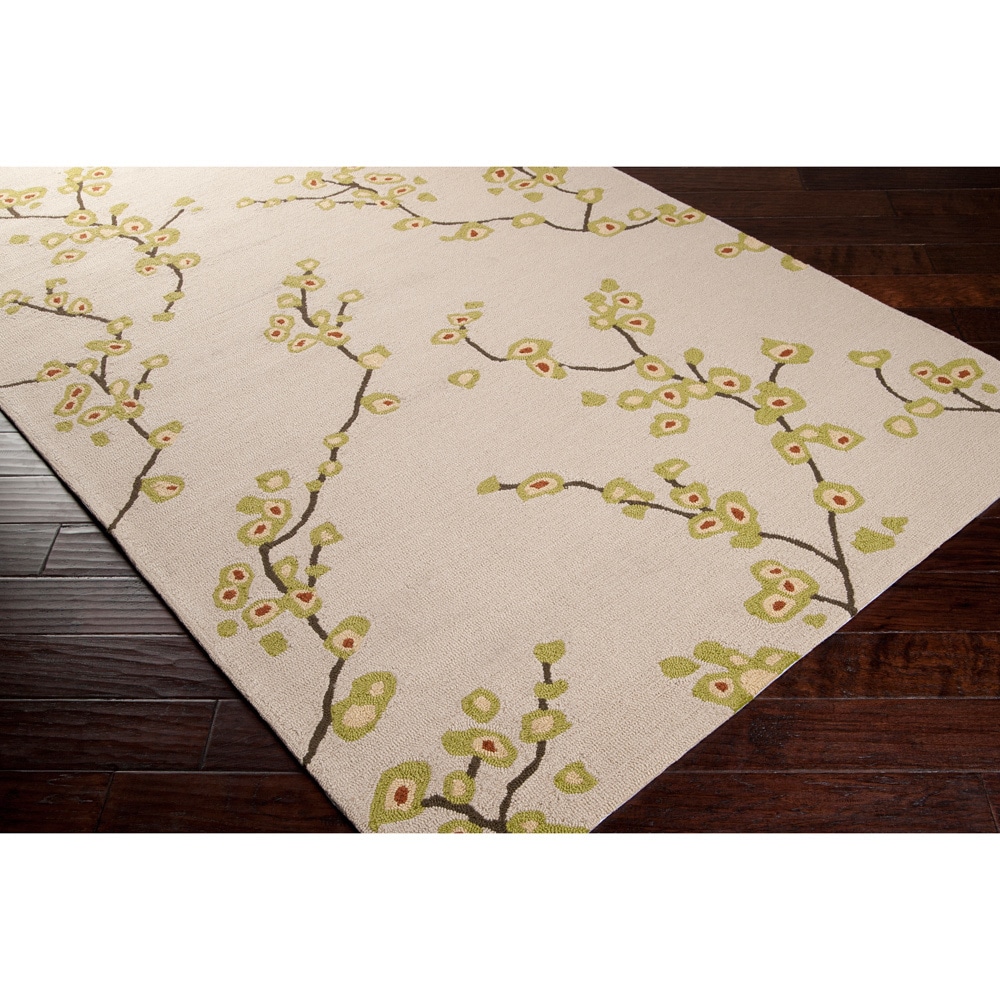 Hand hooked Tan Astoria Indoor/outdoor Floral Rug (5 X 8)