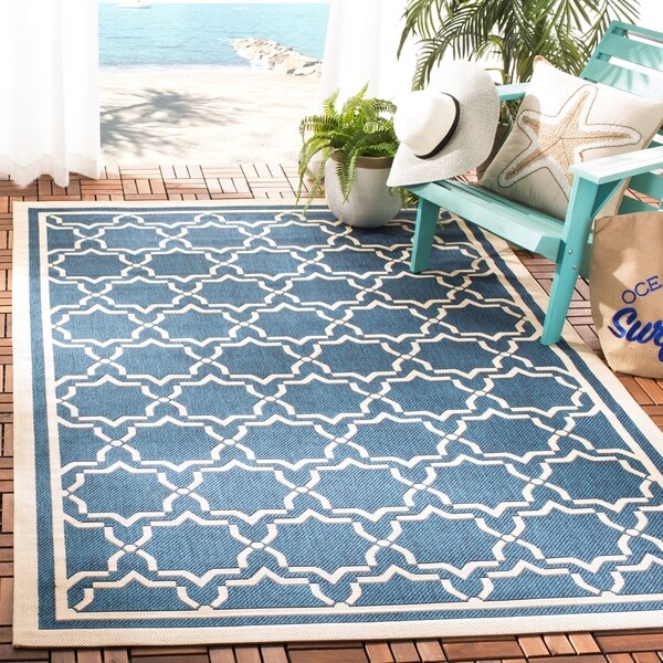 Safavieh Courtyard Thomasina Indoor/ Outdoor Rug