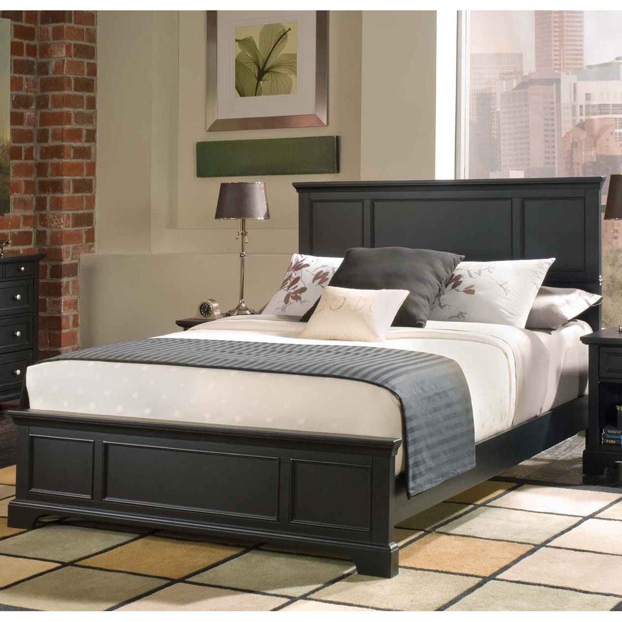 Bedford Black Queen Bed