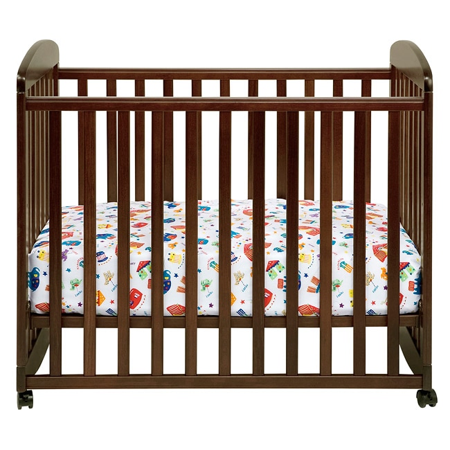 Davinci mini rocking outlet crib