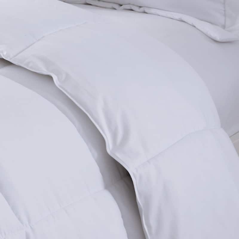 Water and Stain Resistant Down Alternative 3-piece Comforter Set