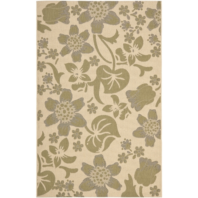 Poolside Cream/ Green Indoor/ Outdoor Area Rug (4 X 57)