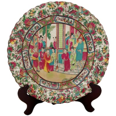 Handmade Porcelain 18-inch Rose Medallion Plate (China)