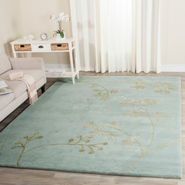 Safavieh Handmade Soho Vine Light Blue New Zealand Wool Rug - 8'3 x 11'