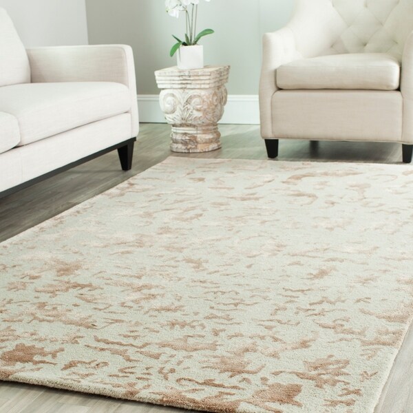 Safavieh Handmade Soho Ivory New Zealand Wool Rug - 8'3 x 11'