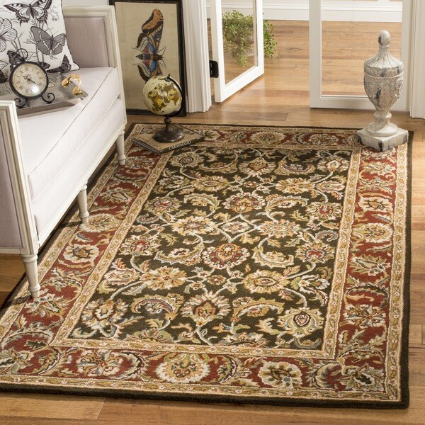 Safavieh Handmade Classic Dark Olive/ Red Wool Rug - 7'6 x 9'6