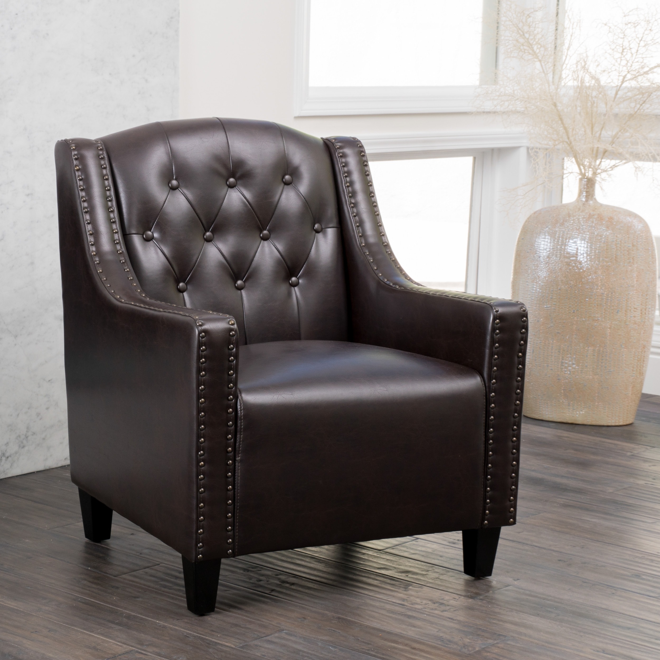 Christopher Knight Home Gabriel Tufted Leather Club Chair