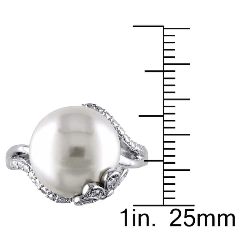 Miadora Sterling Silver Pearl and Diamond Accent Ring (H-I, I3)