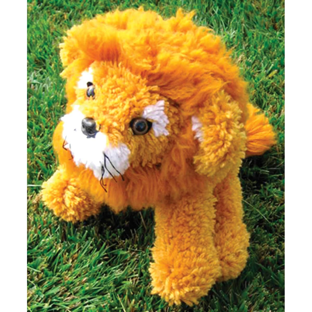 Huggables Lion Stuffed Toy Latch Hook Kit