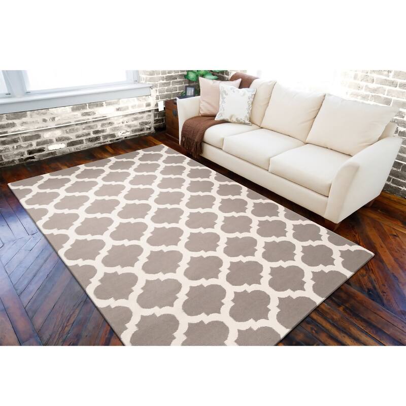 Hand-woven Beige Caroni Wool Area Rug - 5' x 8'/Surplus