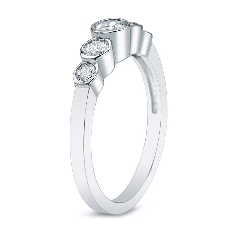 Auriya 14k Gold 1/2ctw 5-Stone Diamond Wedding Band