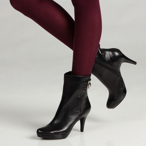 bandolino black ankle boots