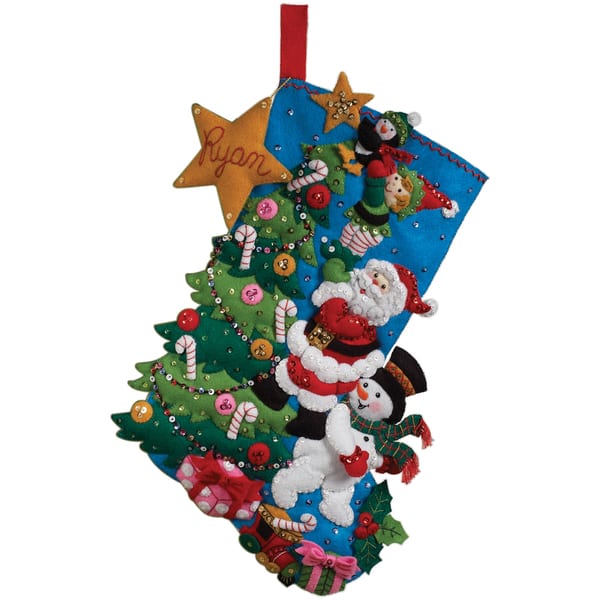 Learn how to stitch Bucilla felt applique Christmas ornaments / DIY 