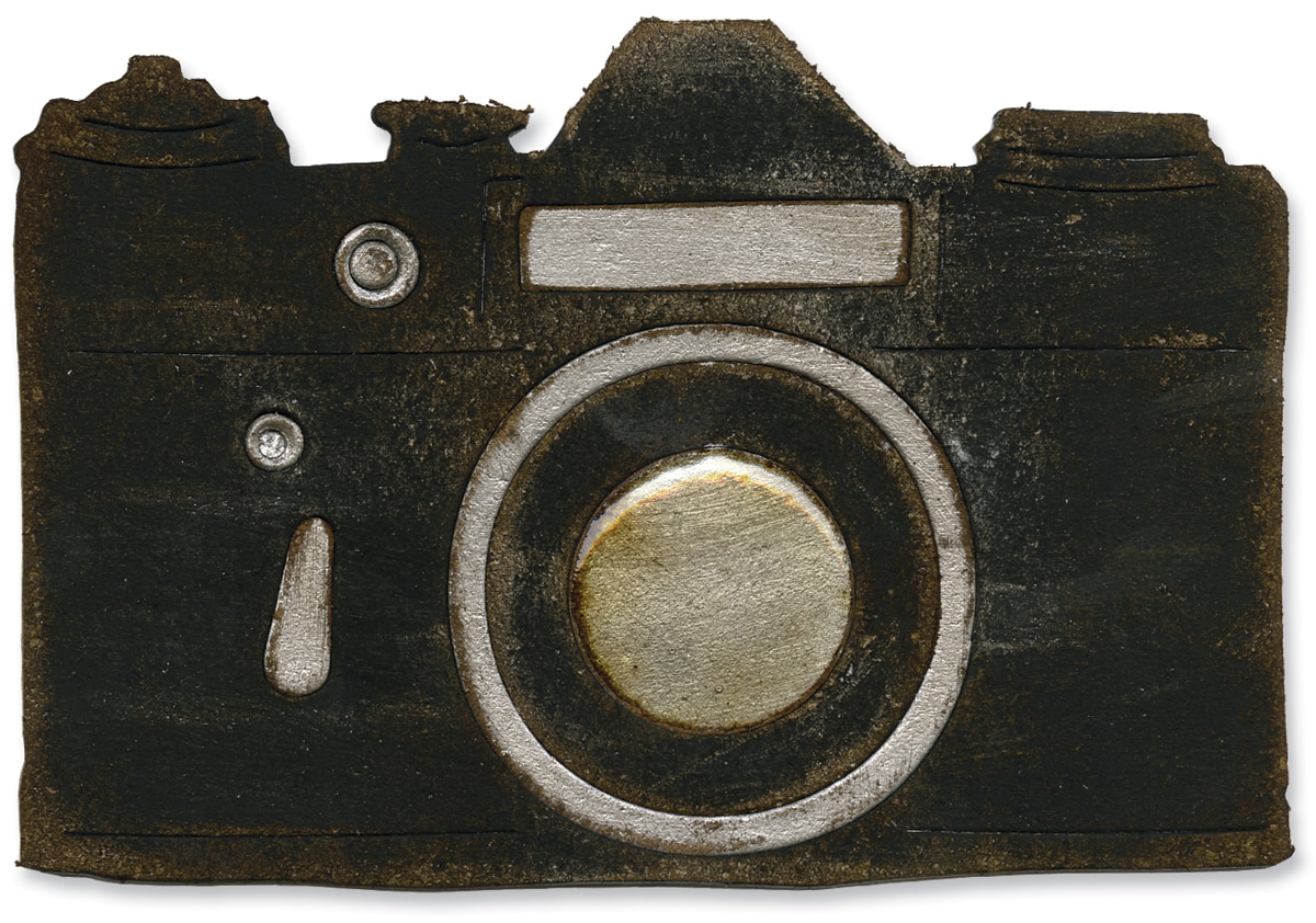 Sizzix Bigz Die By Tim Holtz vintage Camera