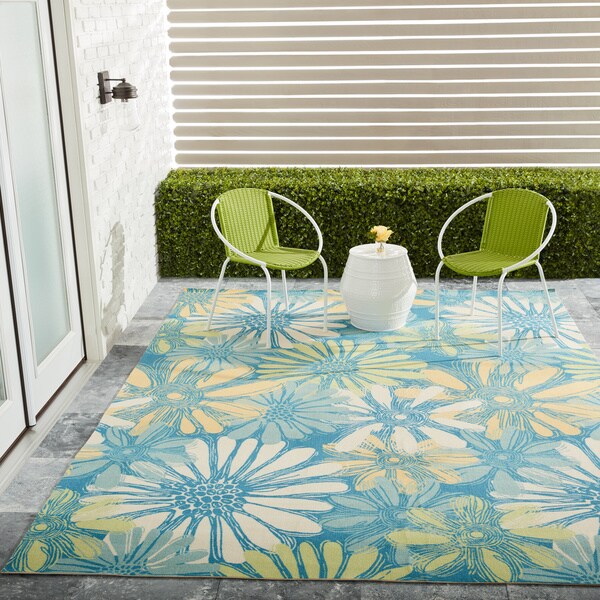 Nourison Home and Garden Blue Indoor/ Outdoor Rug