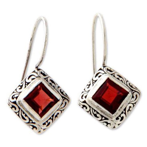 Handmade Sterling Silver Ubud Dess Garnet Earrings Indonesia Handmade Sterling Silver Ubud Dess Garnet Earrings Indonesia Free Shipping Today 14335039