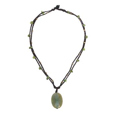 Handcrafted Green Agate Brass Adorned Necklace (Thailand)