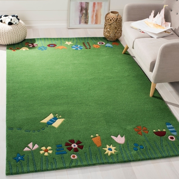 Safavieh Handmade Children's Summer Grass Green Wool Rug - 9' x 12'