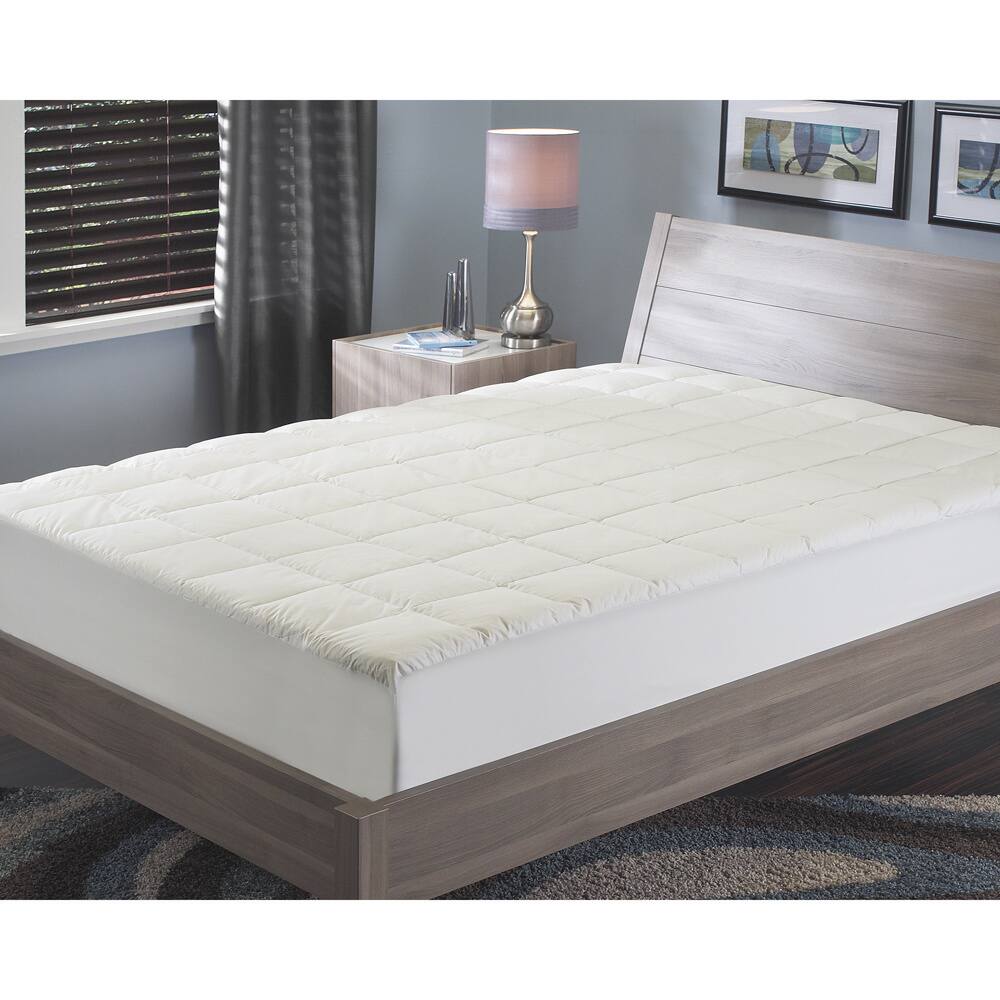 Famous Maker All Natural Comfort Down Topper