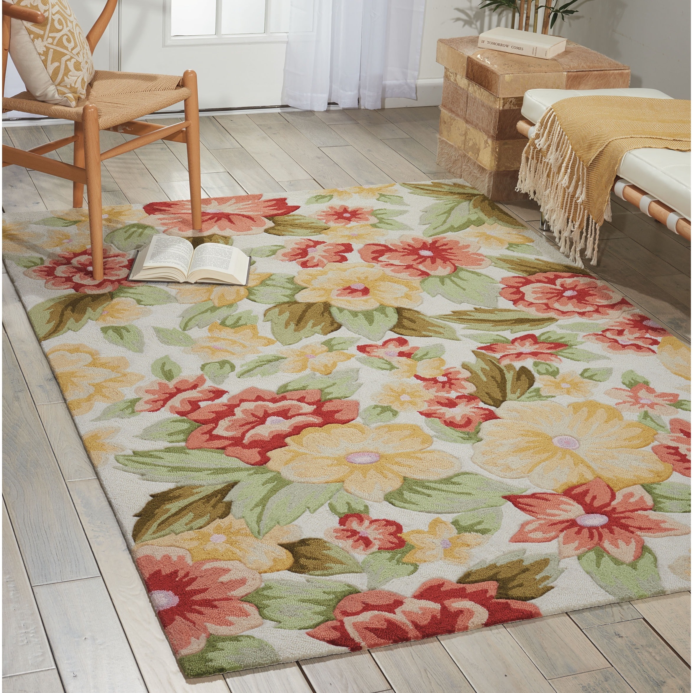 Shop Nourison Handhooked Fantasy Ivory Floral Rug 5' x 7'6" On