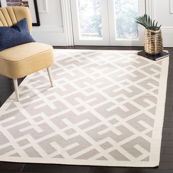 Safavieh Handwoven Moroccan Reversible Dhurrie Geometric-pattern Grey/ Ivory Wool Rug - 10' x 14'