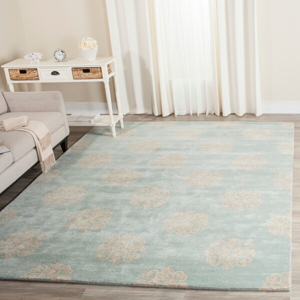 Safavieh Handmade Medallion Turquoise New Zealand Wool Rug - 9'6 x 13'6